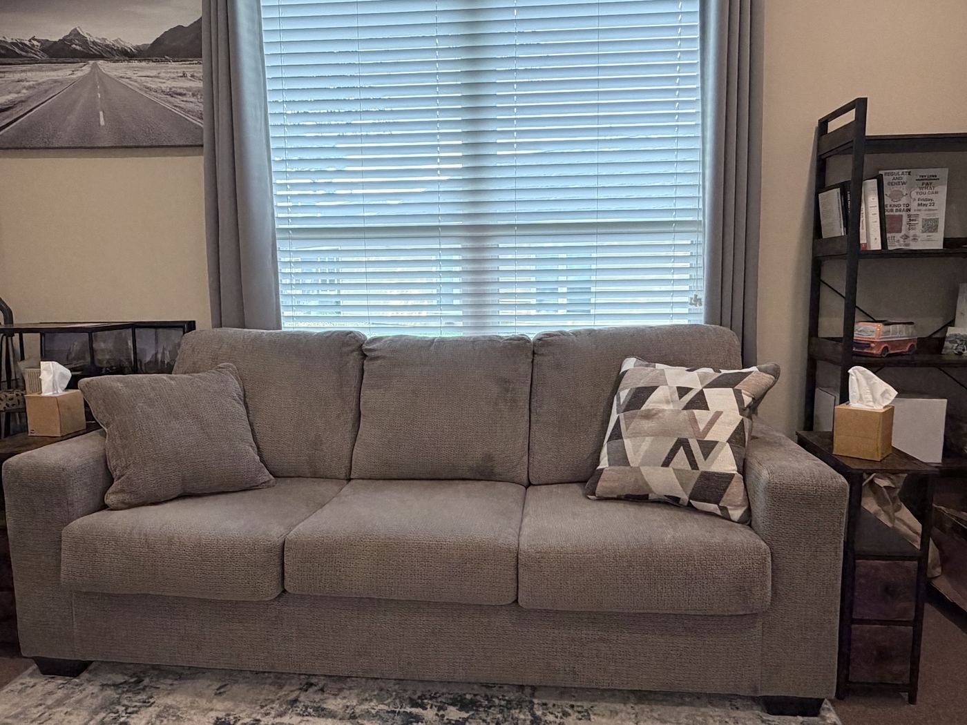 The couch in Rhett's counseling office in Spring–Klein